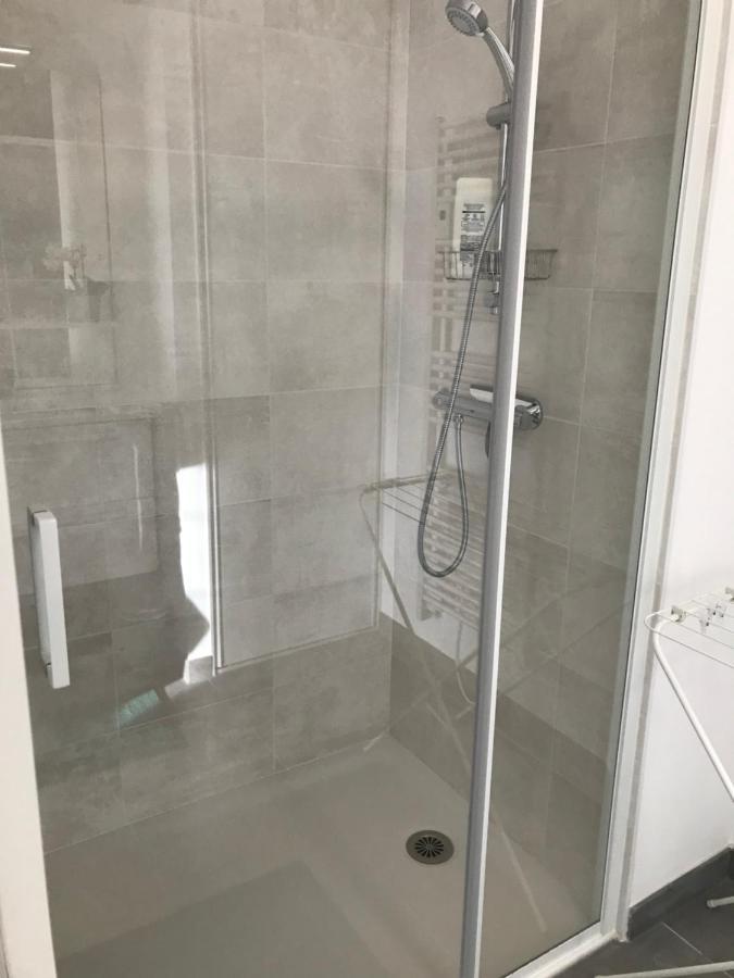 Appartement Neuf Et Bien Situe Avec Un Classement Saint-Malo Luaran gambar